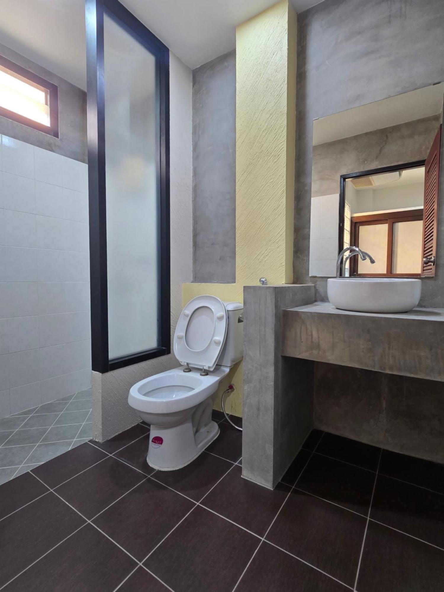 Hotel Middle Tree House Pattaya