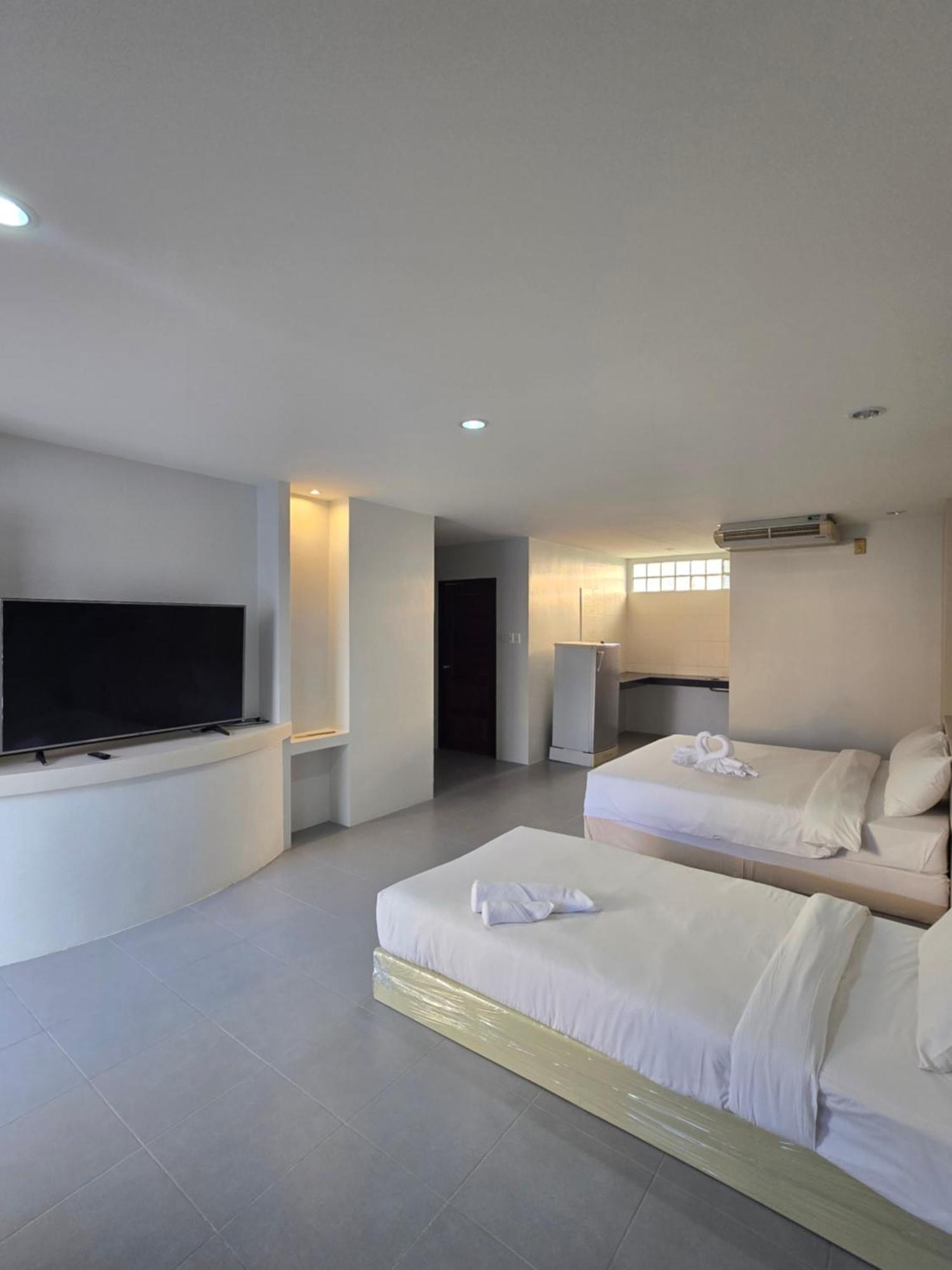 Hotel Middle Tree House Pattaya